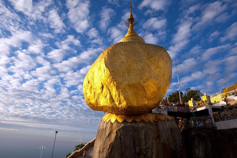 pedra dourada mianmar