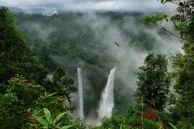 Dez coisas para ver no Laos - Cachoeiras de Tad Fane