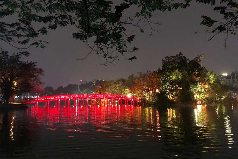 Lago Hoan Kiem em Hanói