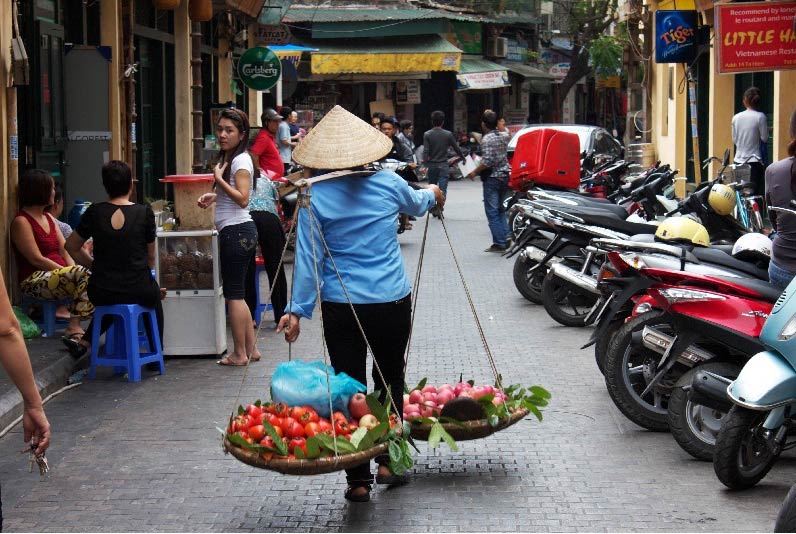 Viajes a Vietnam - La vida de los vendedores ambulantes 