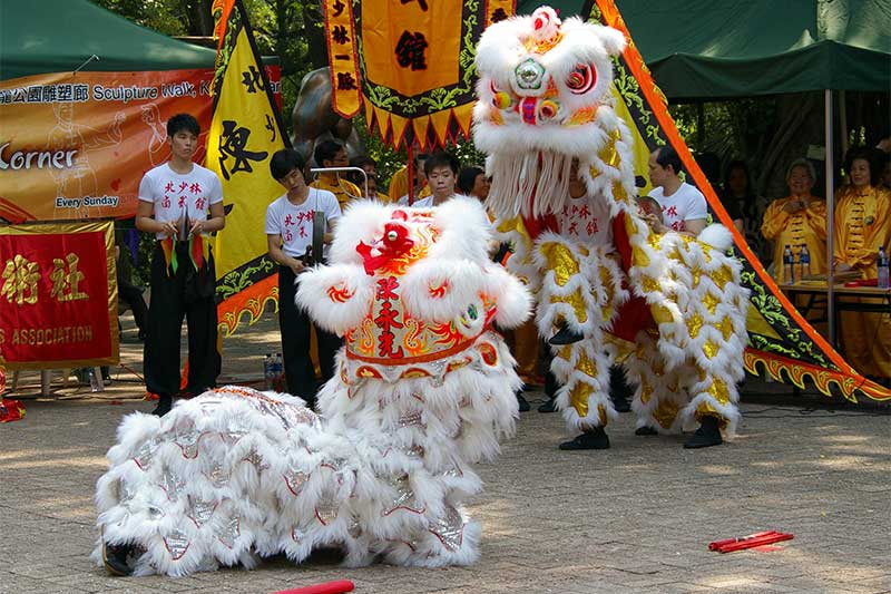 Dança Tradicional do Festivavl da Lua no Vietnã