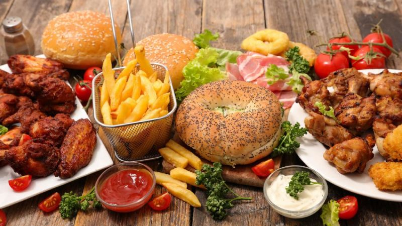 Fuerte presencia de comida rápida