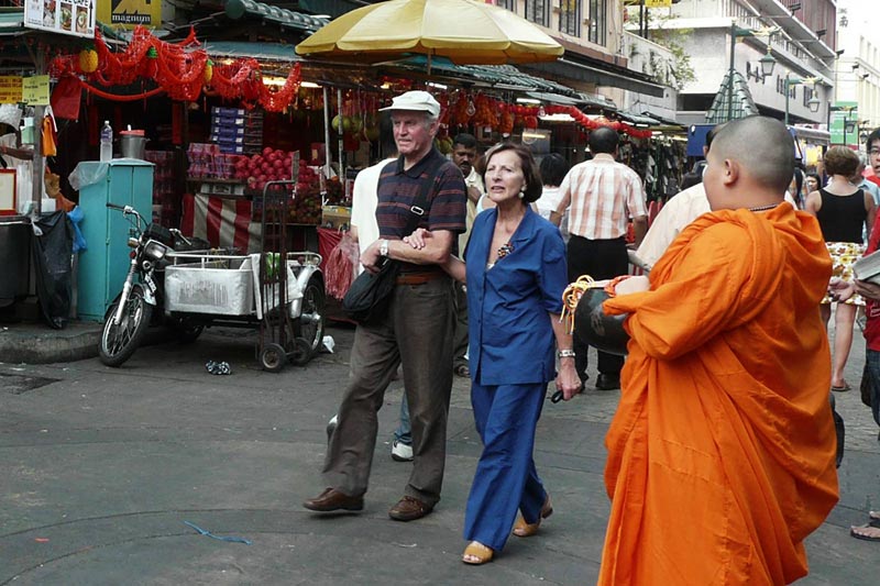 Viajes Camboya - La estafa monje