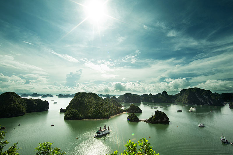 Bahia-de-Halong-Vietnam-viajes