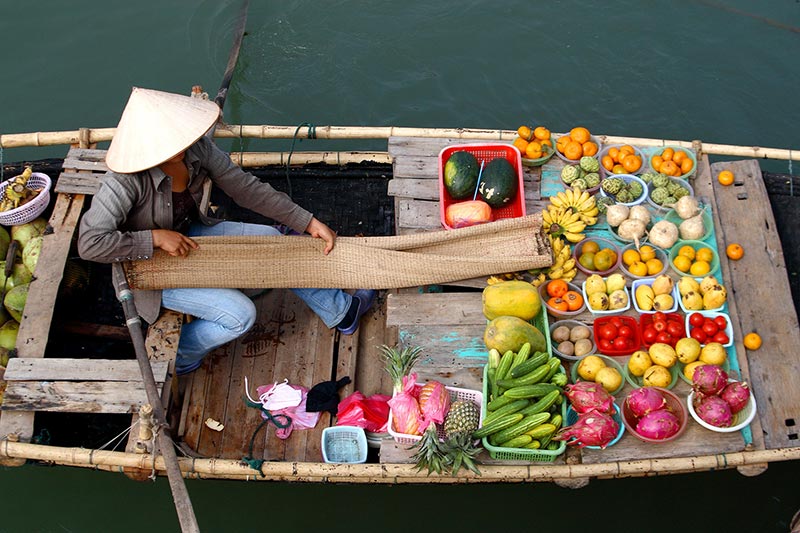 Mercado-flotante-Rio-Mekong-Vietnam-Viajes