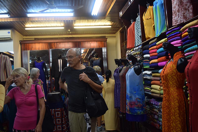 Viajes a Vietnam - Las tiendas de sastres en Hoian