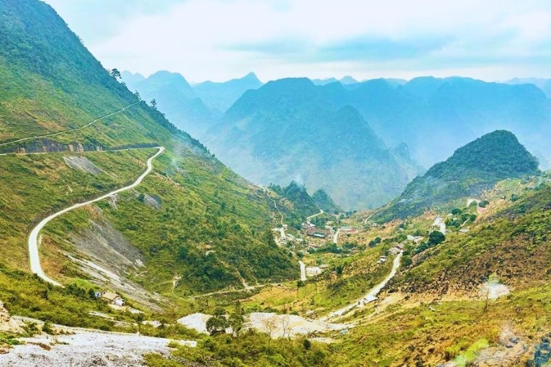 carretera-montanosa-ha-giang-paisaje-vietnam