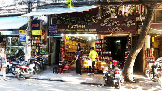 Cafeterias barrio antiguo hanoi, Viajes Vietnam Cafeterias barrio antiguo hanoi, Viajes Vietnam