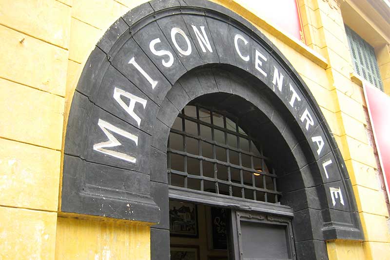 La Prisión de Hoa Lo Viajes a Vietnam - La Prisión de Hoa Lo