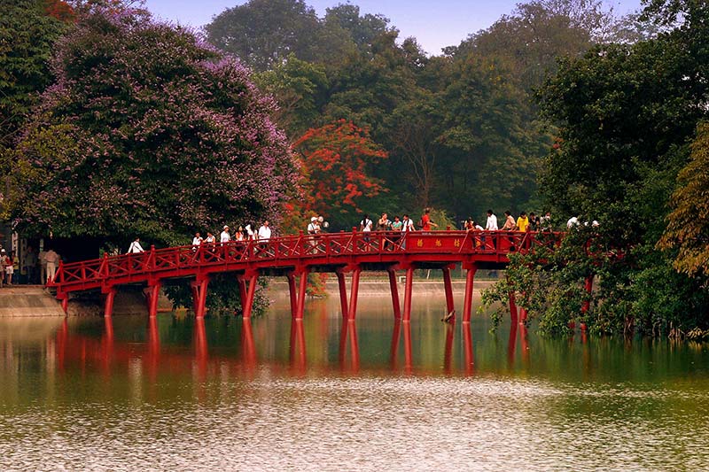 Lago de Hoan Kiem - Hanoi