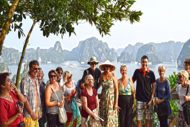image5-1 Nuestro cliente en Bahia de Ha Long
