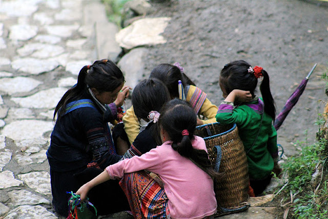 Chavales en Sapa Chavales en Sapa