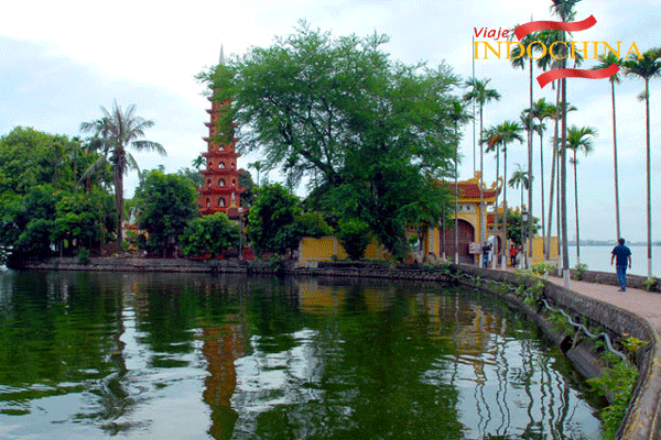 tranquoc http://viajeindochina.com/destinos/vietnam/hanoi.html