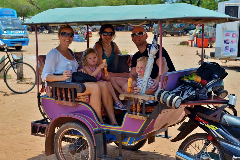 Tuk Tuk en Siemreap - Camboya Tuk Tuk en Siemreap - Camboya
