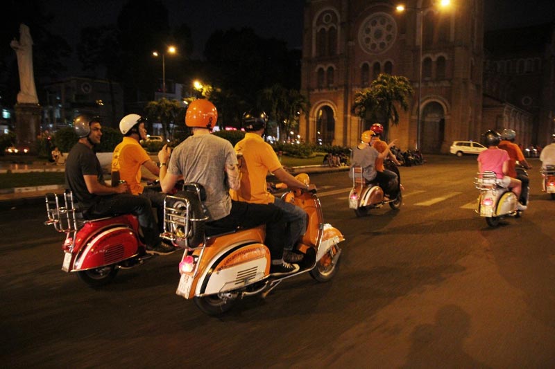 Viajes a Saigon por Vespa