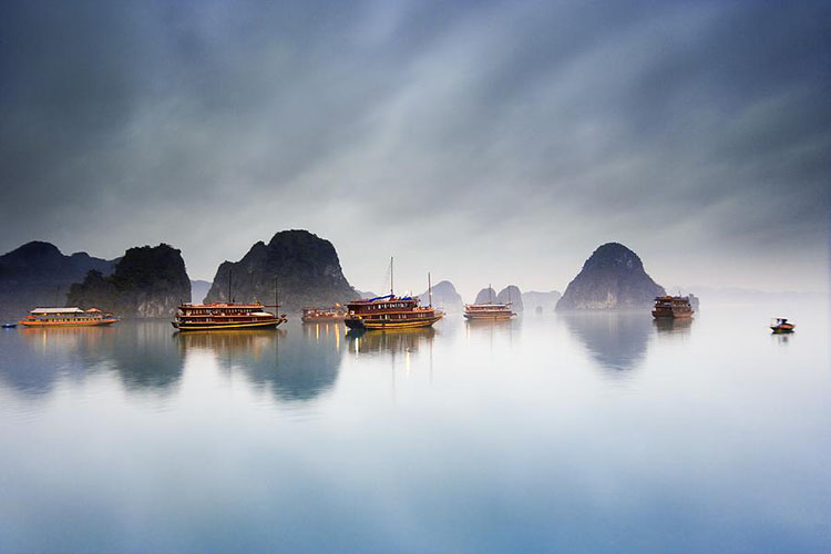 Baia de Halong - Vietna Baia de Halong - Viagem Vietna