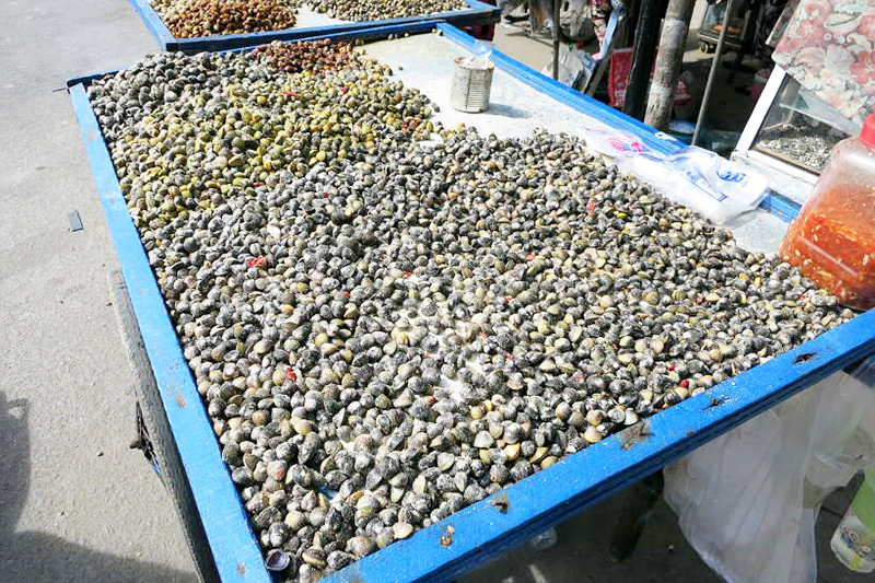 Caracóis - Comida de rua - Camboja Caracóis - Comida de rua - Férias Camboja