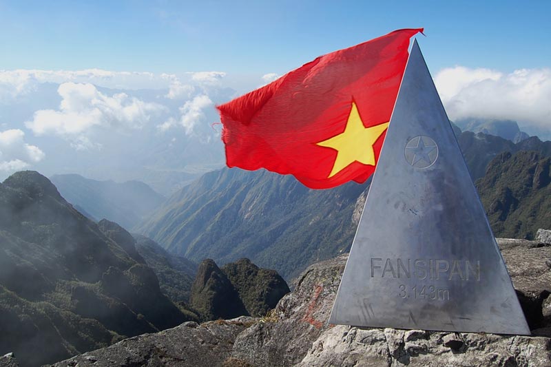 Montanha Fansipan - Sapa Montanha Fansipan - Descobrir o Vietnã