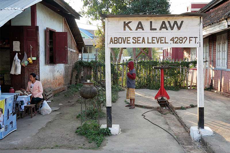 Estação Ferroviária de Kalaw em Myanmar Estação Ferroviária de Kalaw em Myanmar - Viajar Myanmar