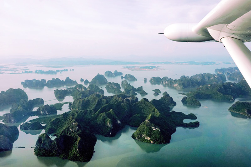 Passeio de hidroavião - Halong Bay