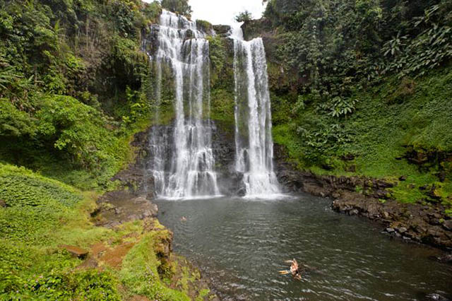 Saltos de agua de Tad Fane, Vacaciones Laos Saltos de agua de Tad Fane, Vacaciones Laos