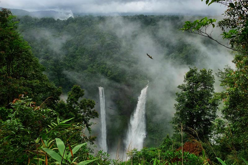 Dez coisas para ver no Laos - Cachoeiras de Tad Fane Dez coisas para ver no Laos - Cachoeiras de Tad Fane