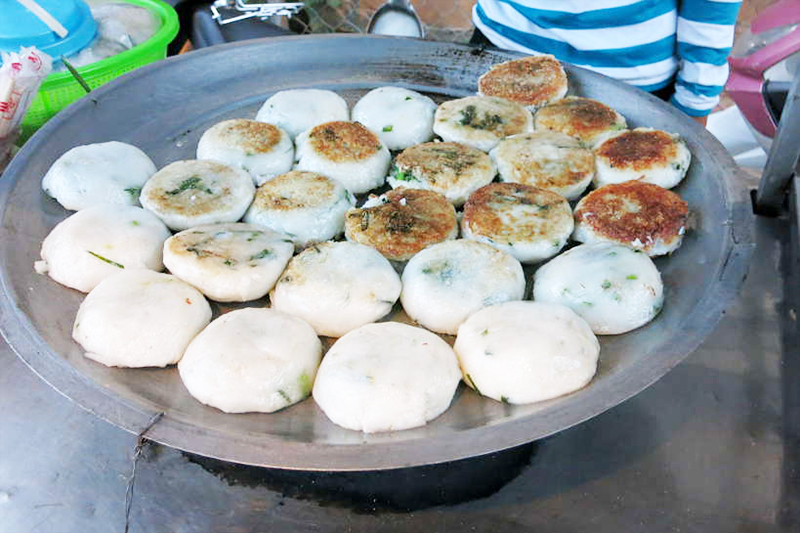 Bolos de cebolinha - Camboja Bolos de cebolinha - Viagens para Camboja