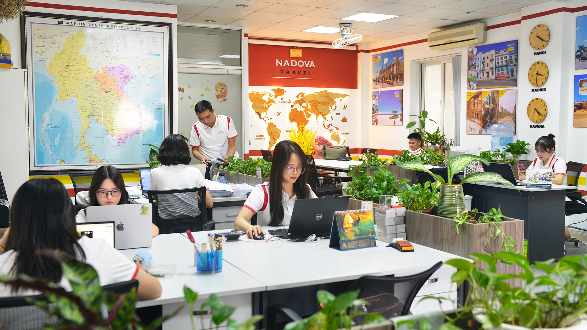 Viajeindochina office in Hanoi