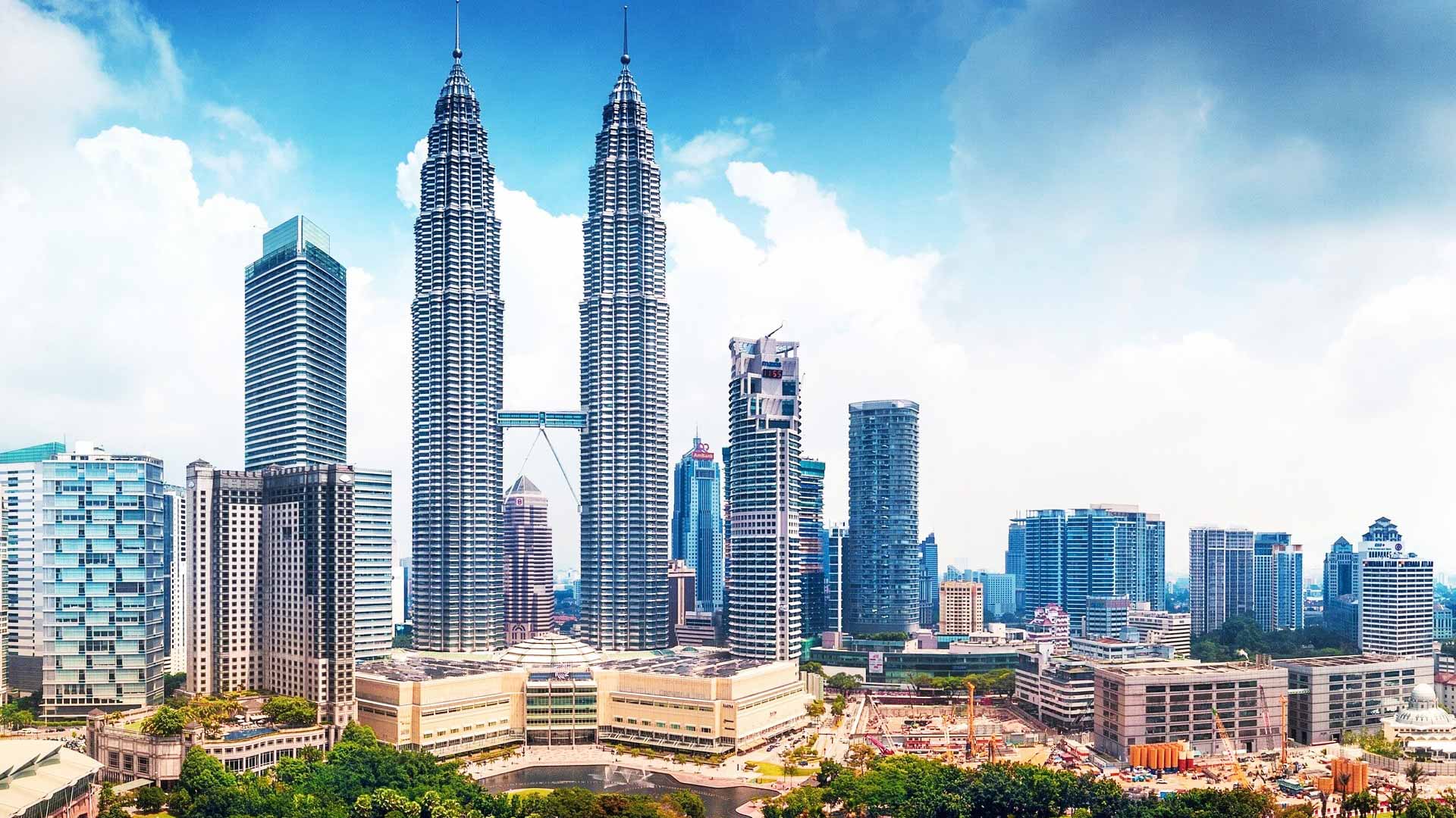 Petronas Twin Towers - Kuala Lumpur - Malaysia