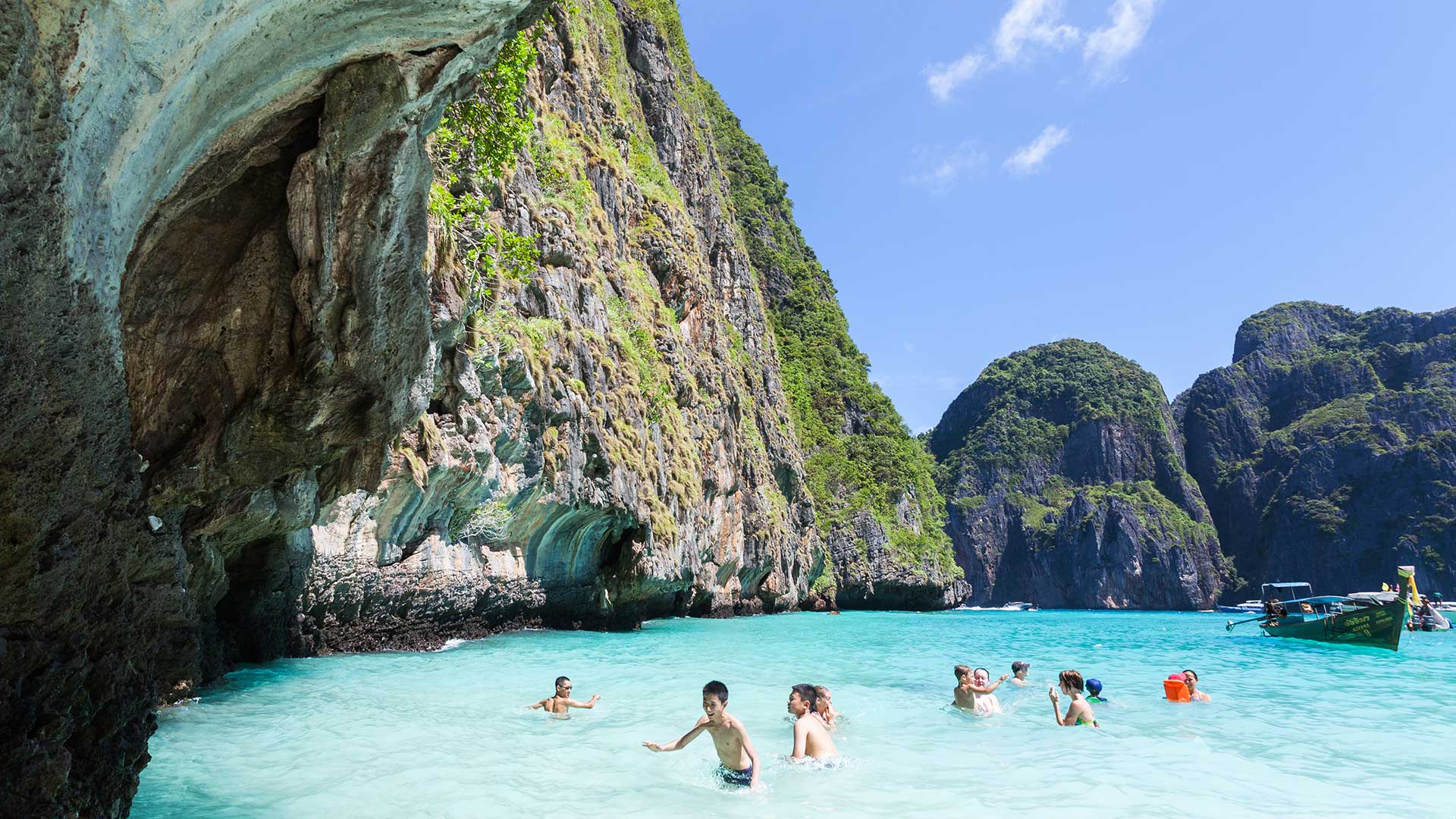 Phi-Phi-Island-Thailand